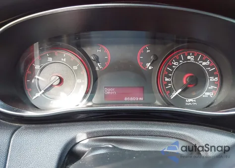 2013 Dodge Dart Sxt/Rallye z USA, uszkodzony, nr VIN 1C3CDFBH2DD691199